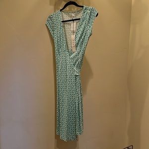 Diane Von Furstenberg wrap dress NWT